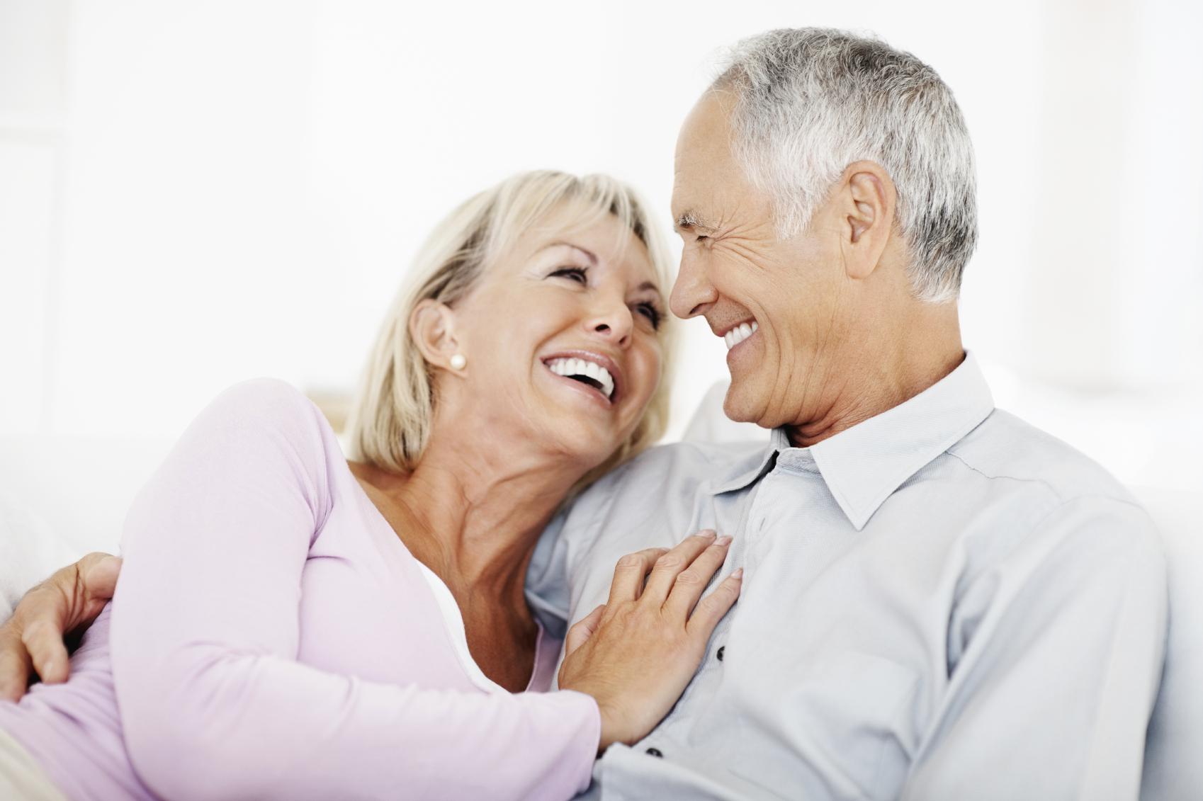 WEB-Senior-Couple-laughing-iStock_000014657590Medium